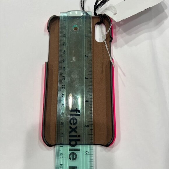 Gucci NWOB Authentic IPhone X/Xs case , Pink Flora - Picture 6 of 8